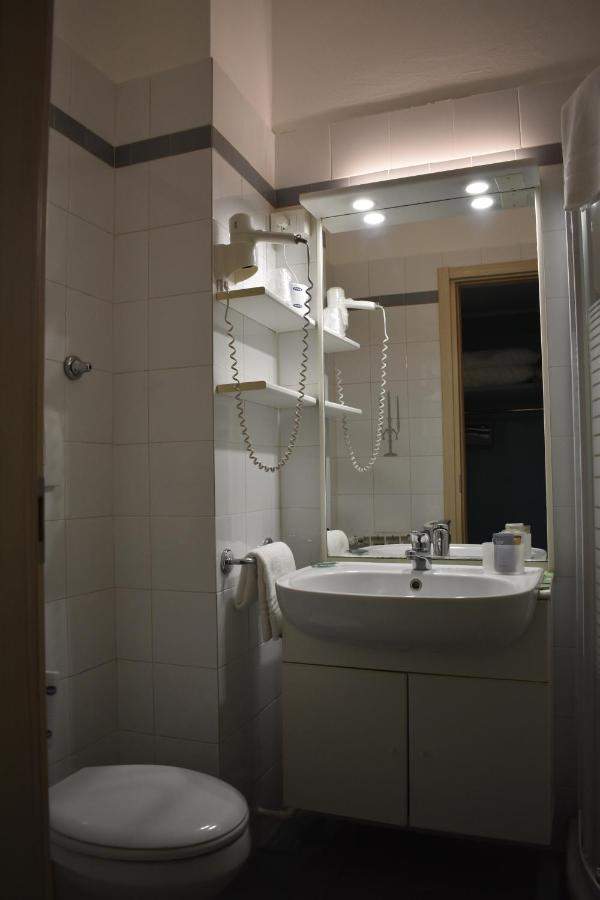 Homing Milano Navigli Suites מילאנו מראה חיצוני תמונה